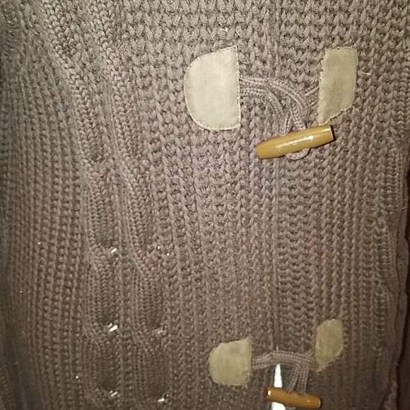 Lands End Toggle Sweater - Picture 3 of 7